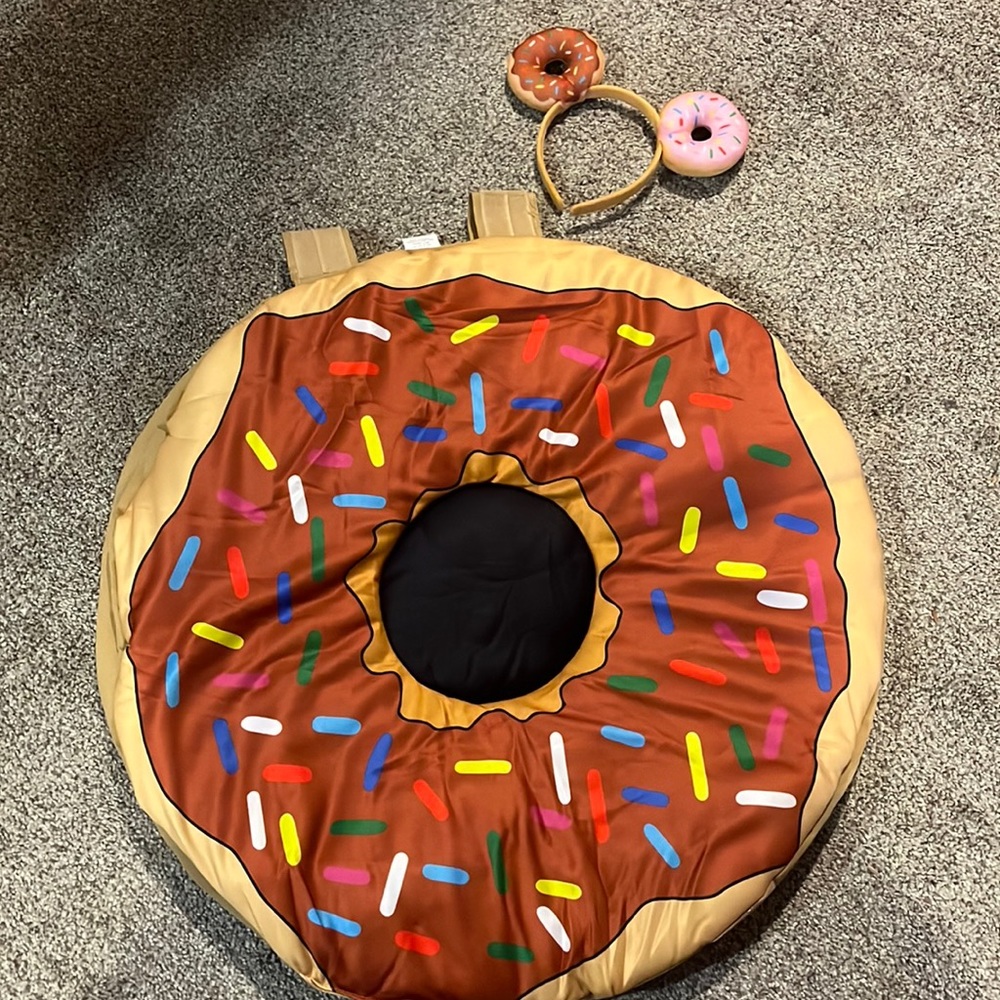 M/L Donut Costume 🍩